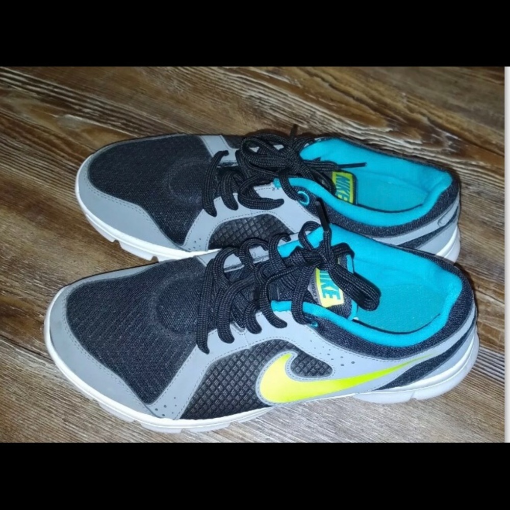Nike Running Sneakers, Preowned Size 6Youth